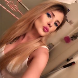 Meet your Posher, Mckenna